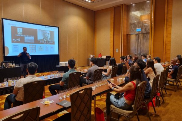 164791ed-a2de-4be3-8975-9327b33c1359 164791ed-a2de-4be3-8975-9327b33c1359